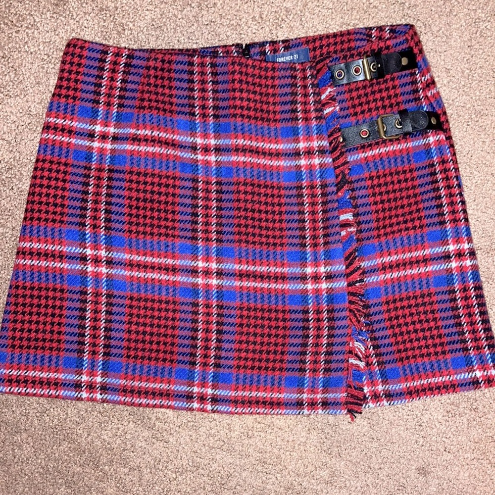 Forever 21 Red Plaid Skirt Size M